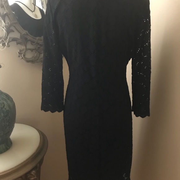 ⭐️RONNI NICOLE DRESS ⭐️STRETCH LACE OVERLAY ⭐️ - Picture 4 of 7